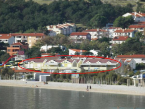 Apartment Pintar Beach